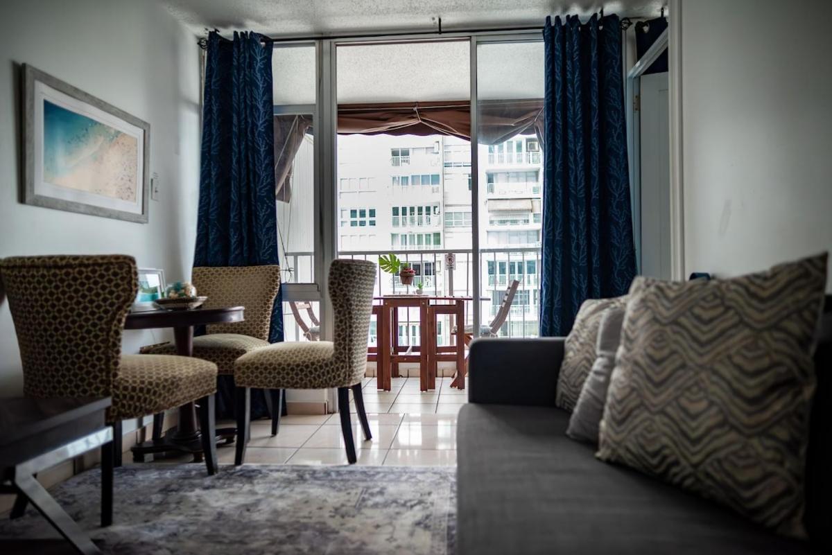 Steps From Foxwoods- Beachfront Retreat With Pools 산후안 외부 사진