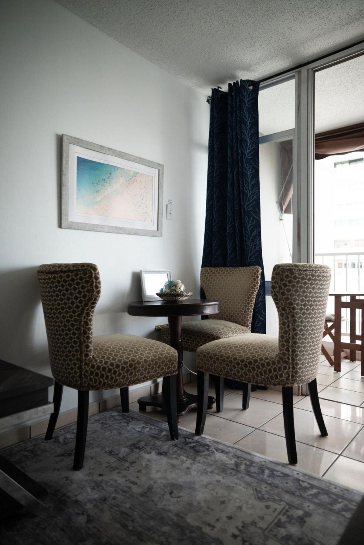 Steps From Foxwoods- Beachfront Retreat With Pools 산후안 외부 사진
